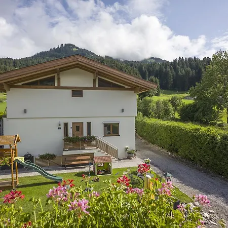 Apartman Haus Tirol *