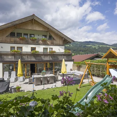 Haus Tirol Apartman